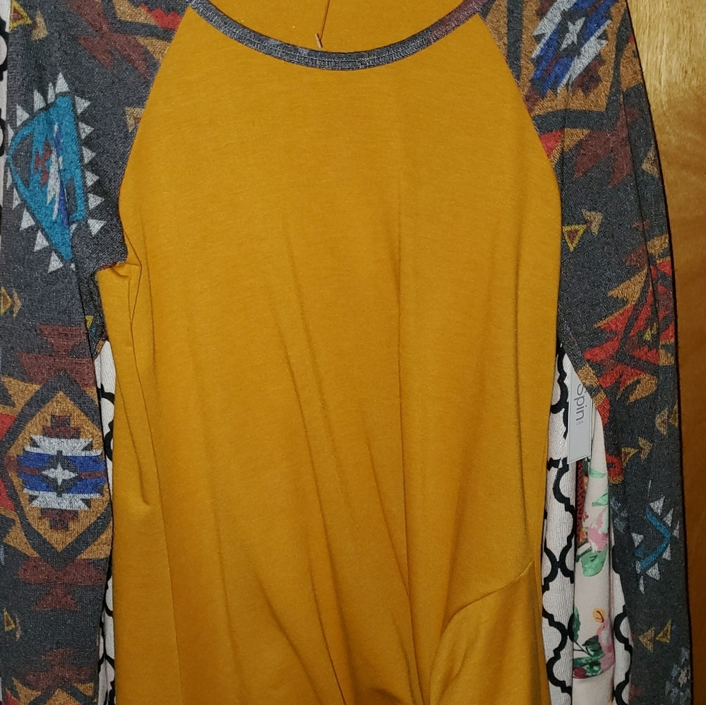NWT SM Long sleeve top